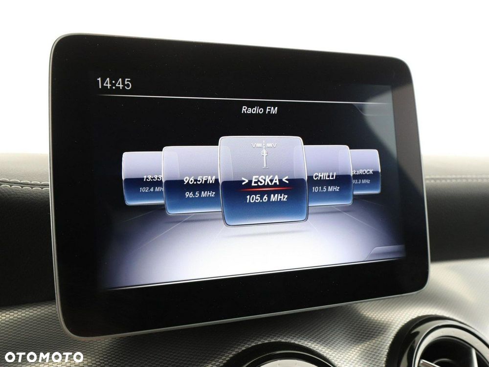 Mercedes-Benz CLA 220 4Matic 7G-DCT AMG Line - 24