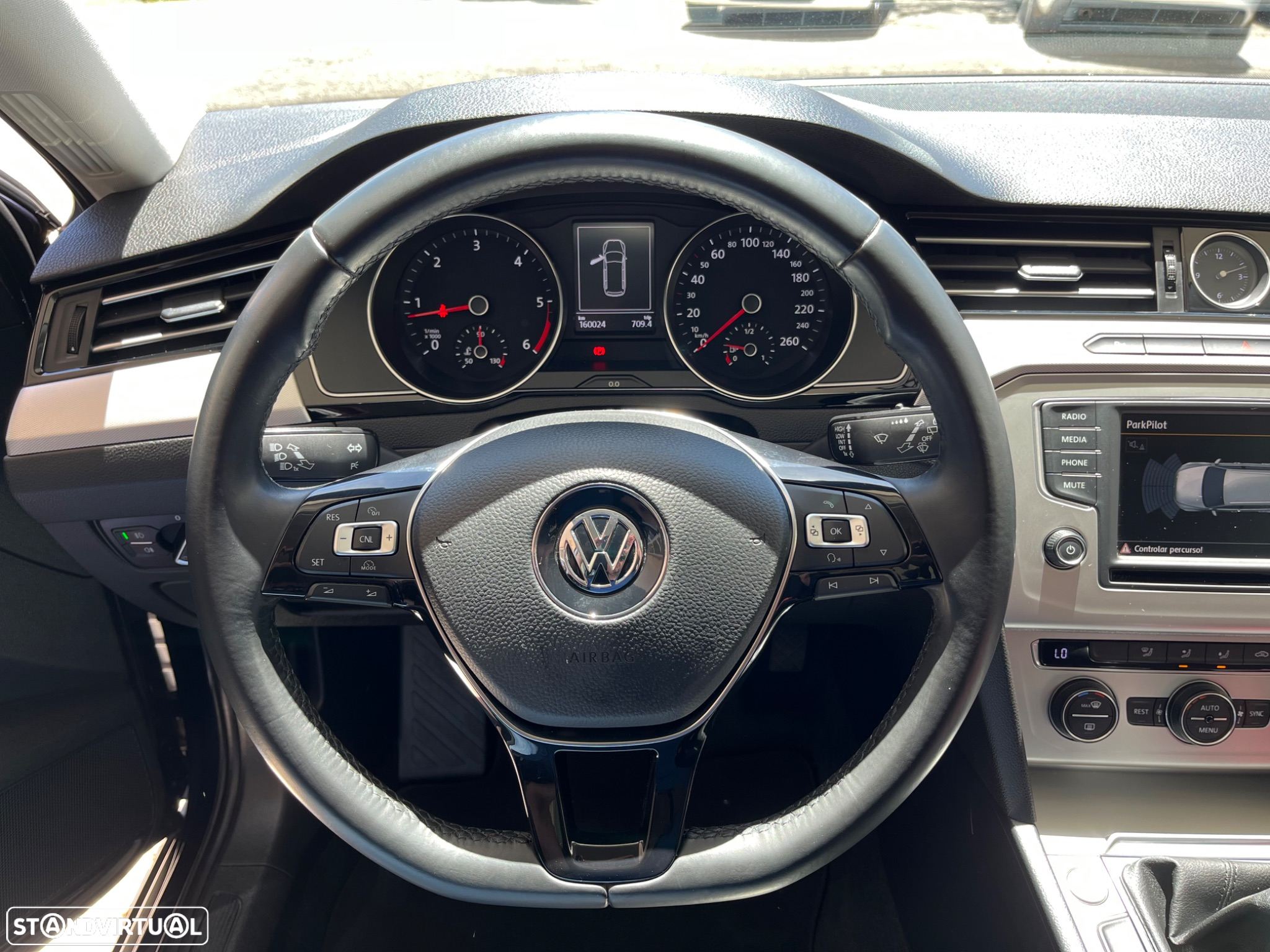 VW Passat Variant 1.6 TDI Confortline - 41