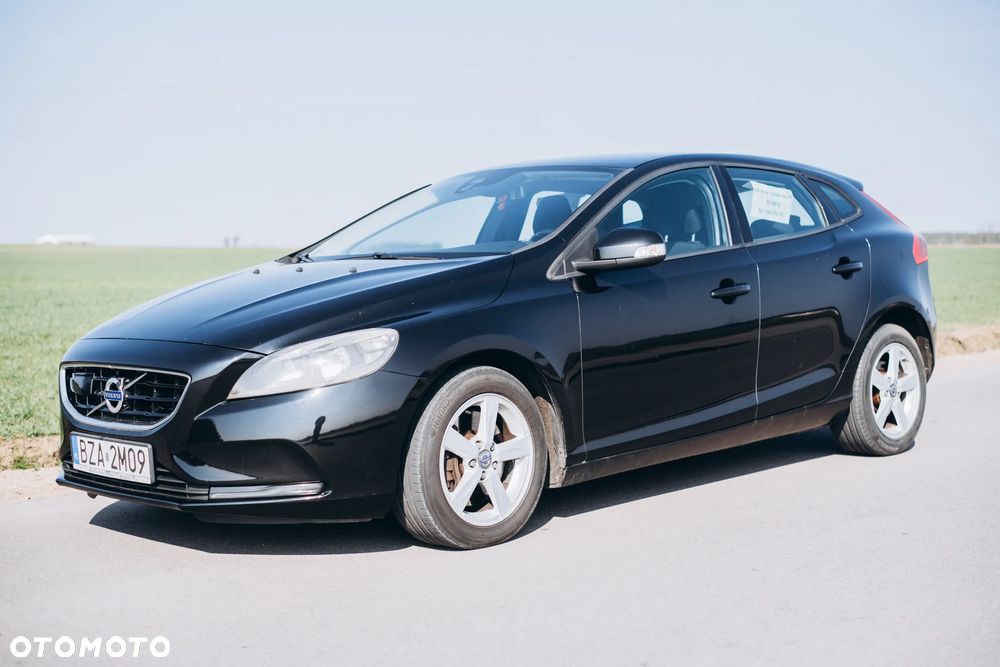 Volvo V40 D4 Kinetic - 8