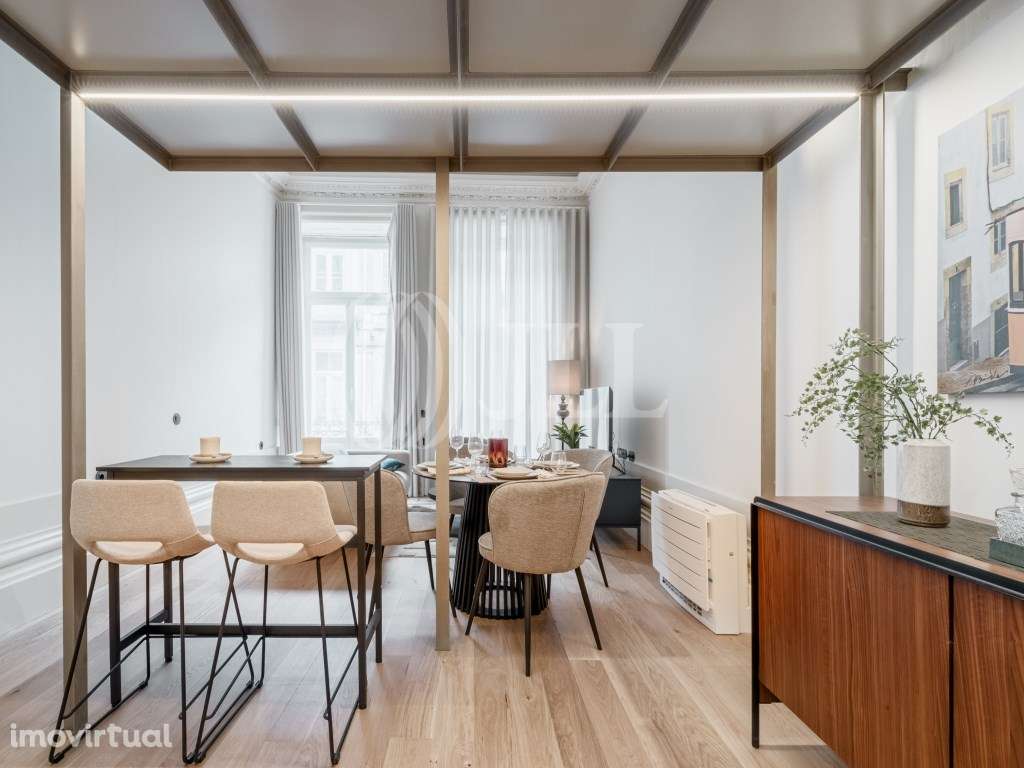 Apartamento T0 com varanda, no centro do Porto - Grande imagem: 3/20