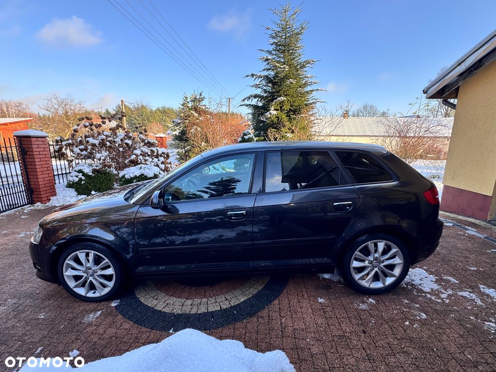 Audi A3 Sportback 1.6 TDI Attraction - 6