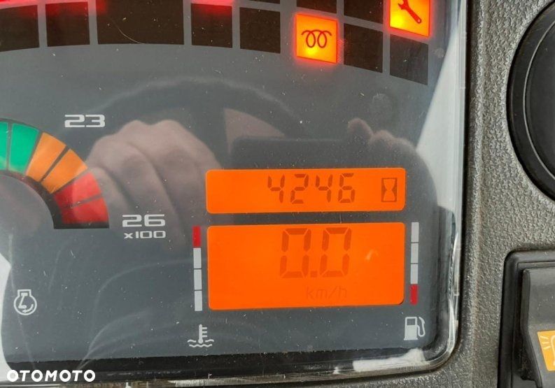 Claas CLAAS Ares 557 Ciągnik , ROK 2008 / 105 KM - 12