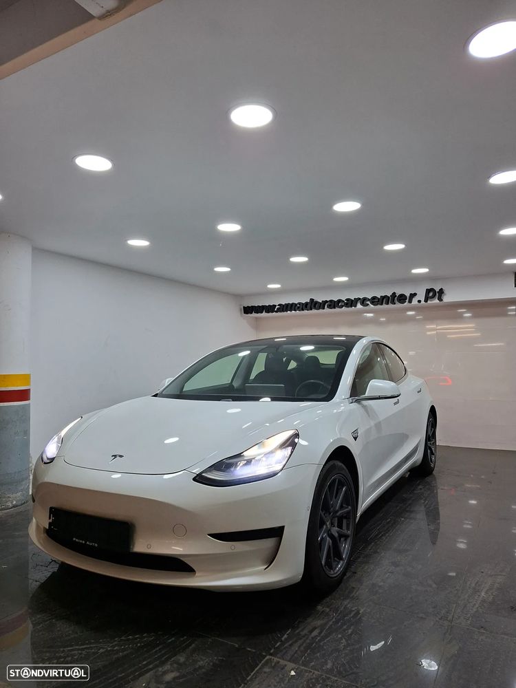 Tesla Model 3 Standard Range Plus RWD - 2