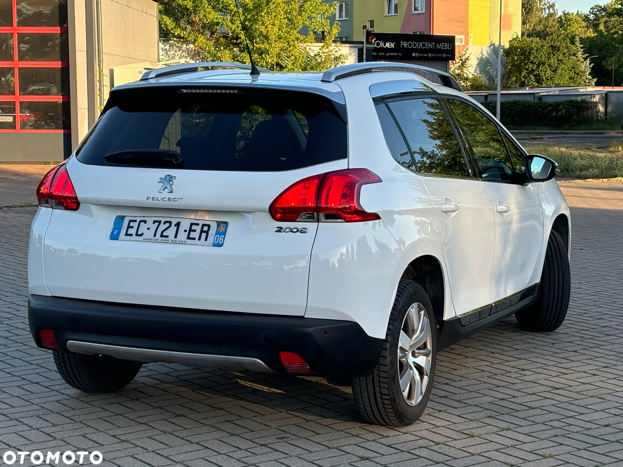 Peugeot 2008 1.2 Pure Tech Crossway S&S EAT6 - 11