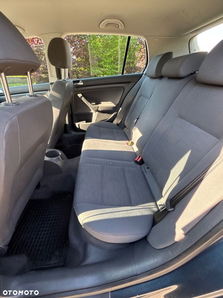 Volkswagen Golf 1.6 Trendline - 5
