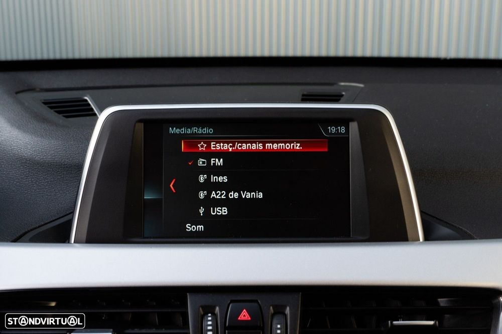 BMW X1 18 d sDrive Auto - 30