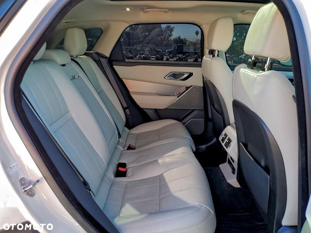 Land Rover Range Rover Velar P250 R-Dynamic SE - 8