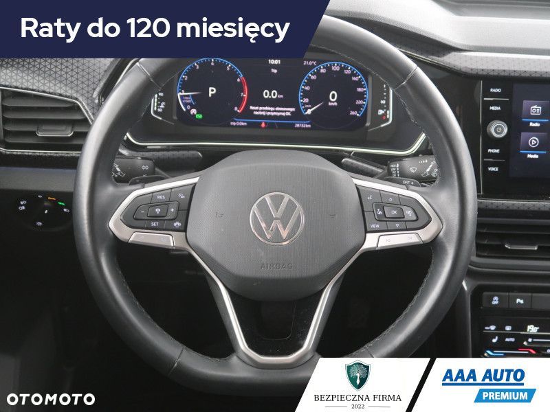 Volkswagen T-Cross - 17