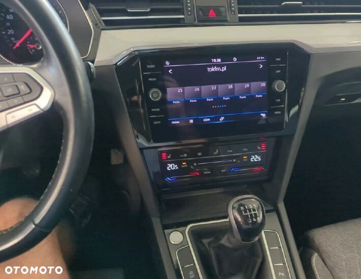 Volkswagen Passat Variant - 6