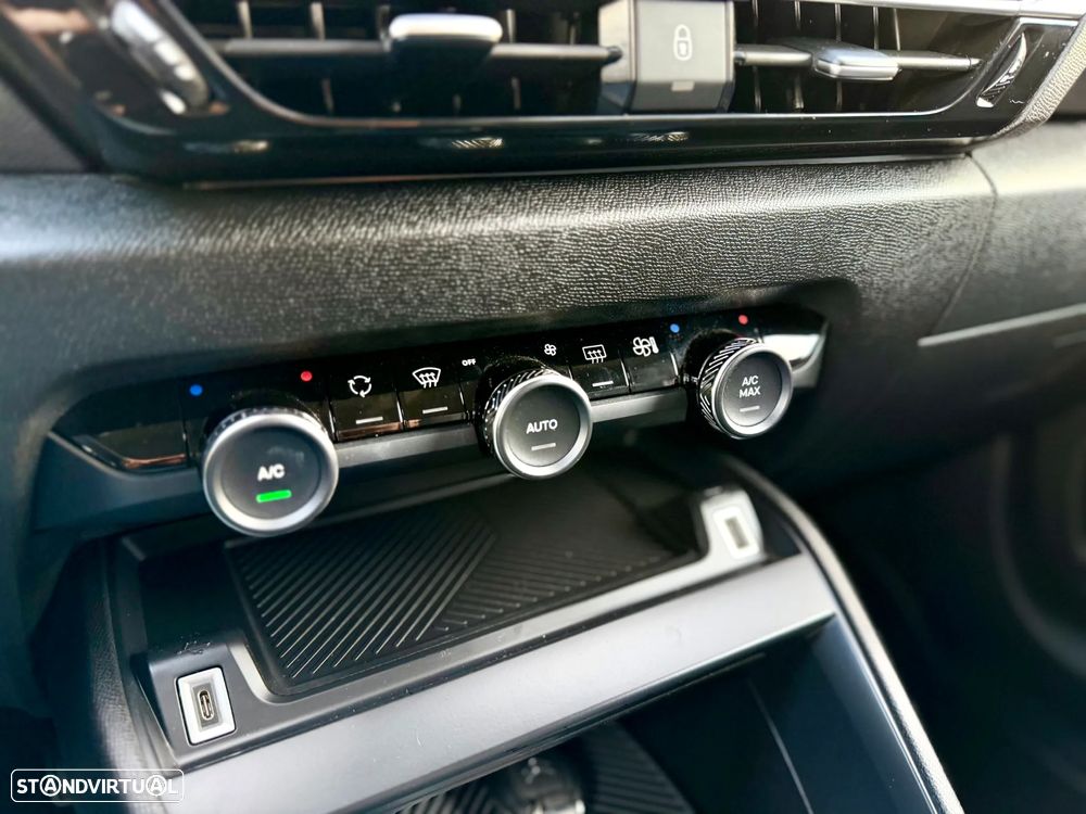 Citroën C4 1.2 PureTech Feel Pack EAT8 - 24