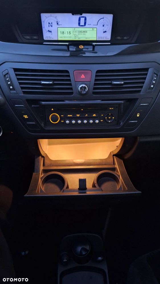 Citroën C4 Grand Picasso 2.0 16V EGS6 Exclusive - 17