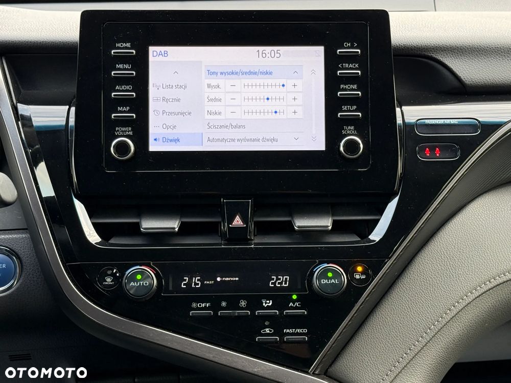 Toyota Camry 2.5 Hybrid Comfort CVT - 10