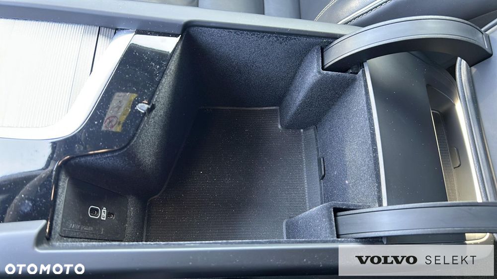 Volvo XC 60 - 26