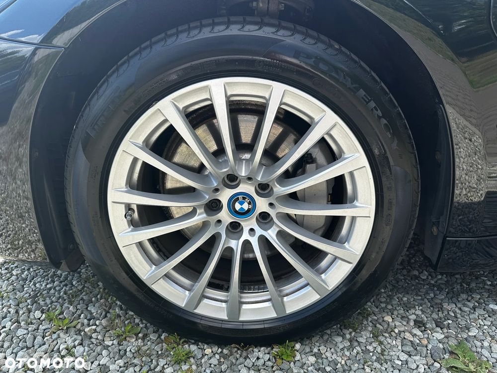 BMW Seria 5 - 11
