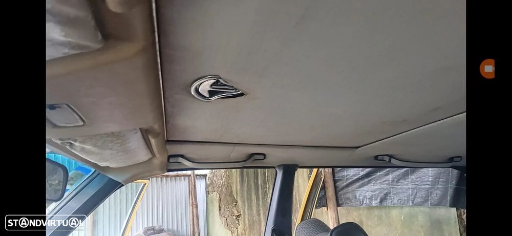 Mercedes-Benz 240 - 10