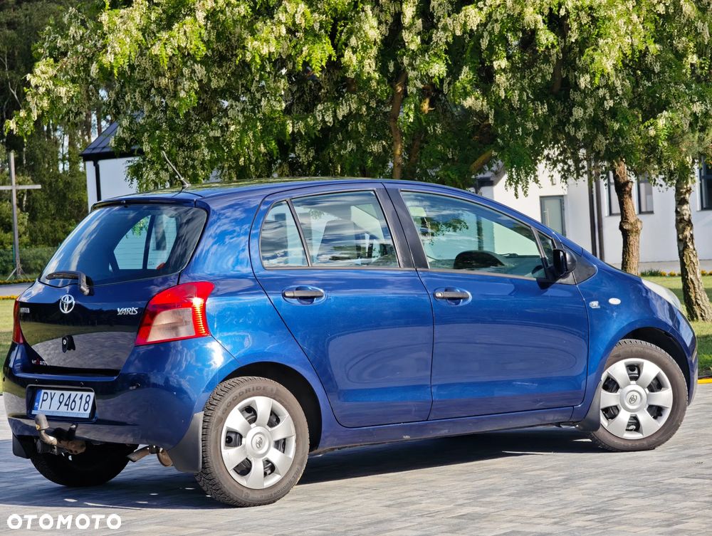 Toyota Yaris 1.3 Sol - 15