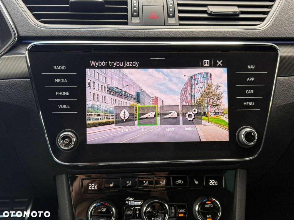 Skoda Superb 2.0 TSI 4x4 Sportline DSG - 26