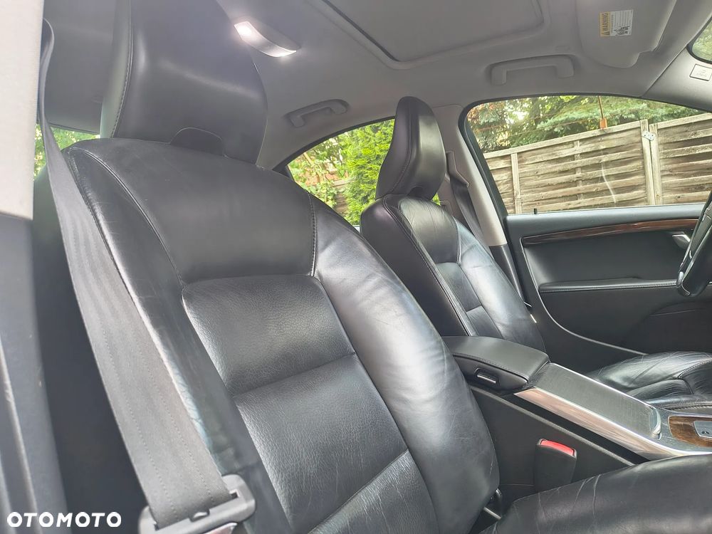 Volvo S80 3.2 Momentum - 24