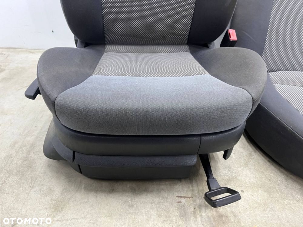 Fotele Seat Ibiza 3 III 6L 02-08r. HB 5Drzwi fotel kanapa KOMPLET - 4