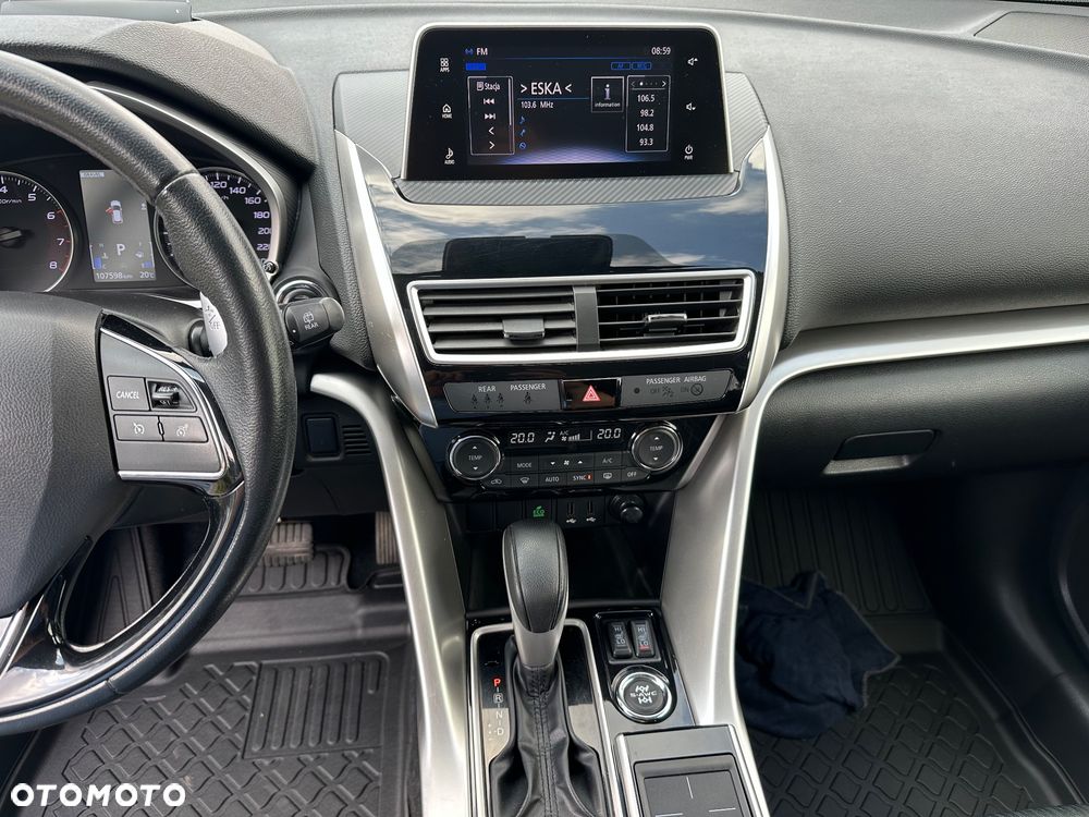 Mitsubishi Eclipse Cross 1.5 T-MIVEC ClearTec CVT 4WD Diamant Edition Plus - 25