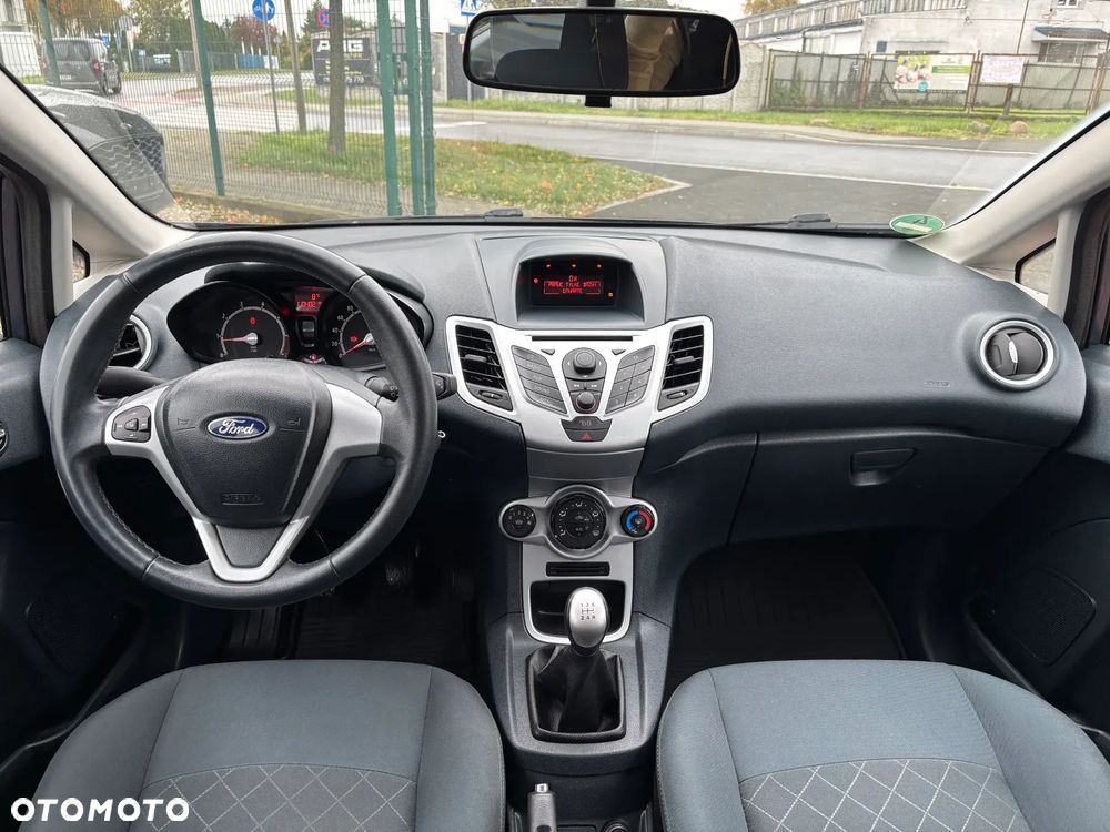 Ford Fiesta 1.25 Trend - 15