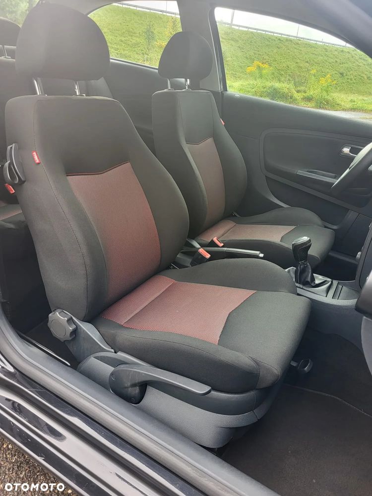 Seat Ibiza SC 1.4 16V Style - 31