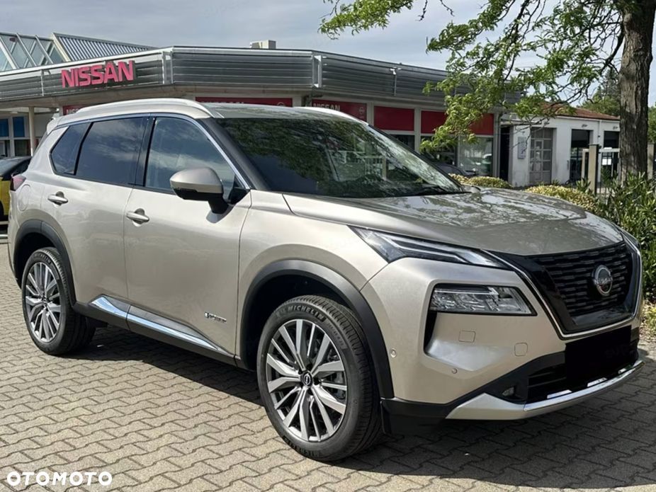 Nissan X-Trail - 4