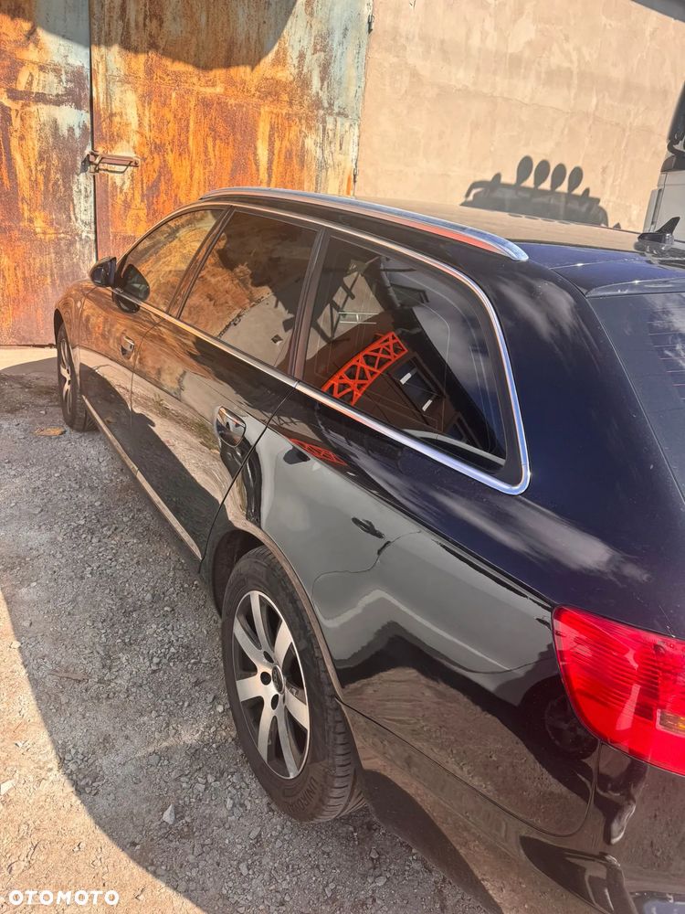 Audi A6 Avant - 10