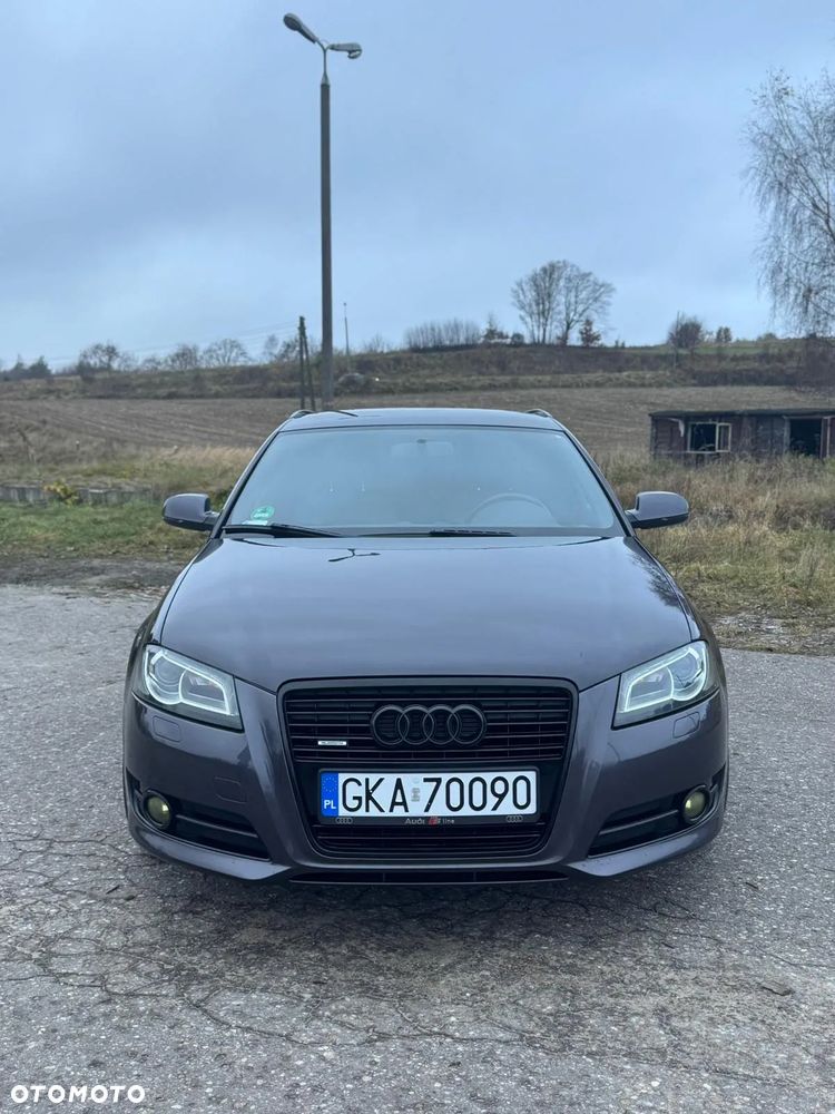 Audi A3 Sportback 2.0 TDI DPF quattro S line Sportpaket - 2