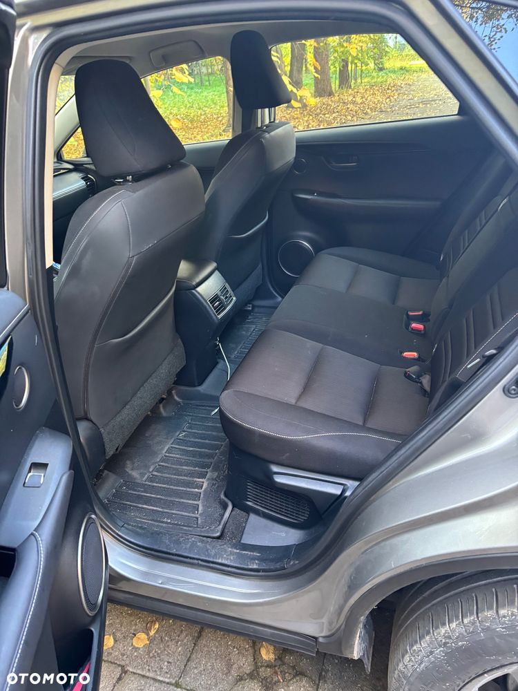 Lexus NX 300h Business Edition AWD - 5