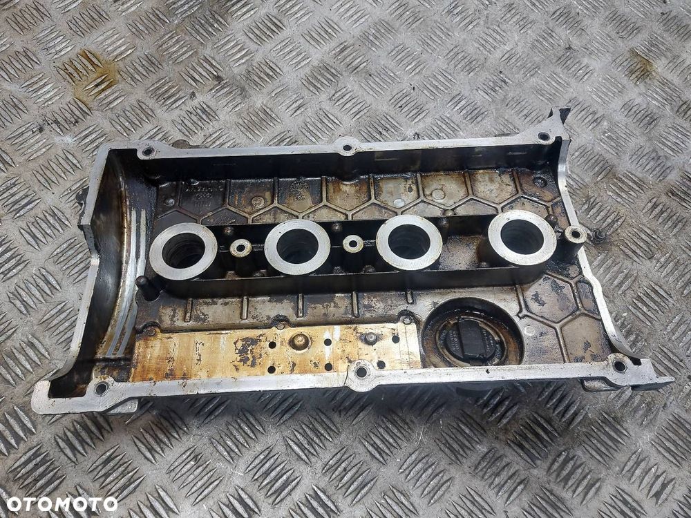 POKRYWA ZAWORÓW AUDI A4 B6 1.8 T 06B103469N - 3