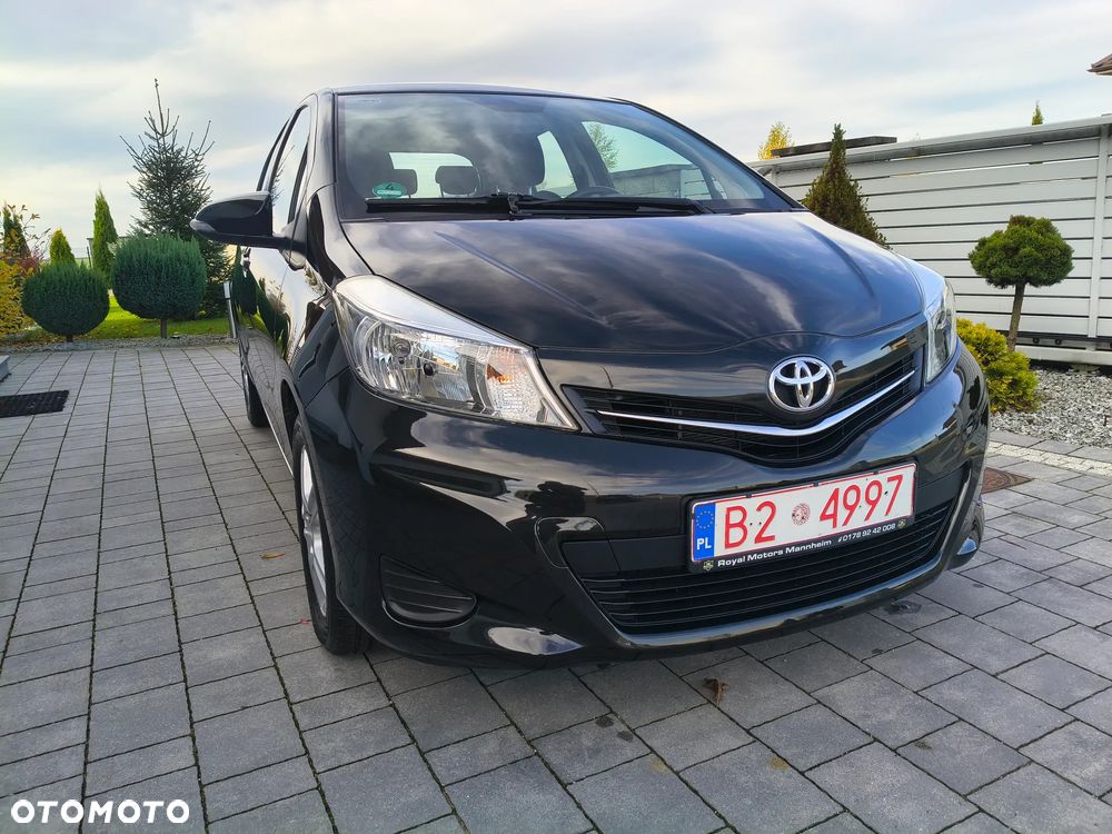 Toyota Yaris 1.33 VVT-i Executive - 10