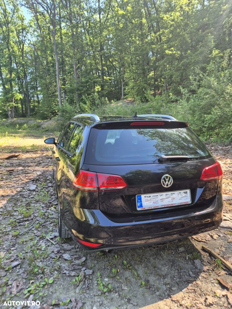 Volkswagen Golf - 5