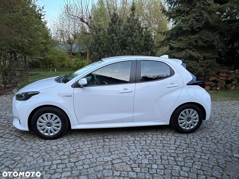 Toyota Yaris - 5