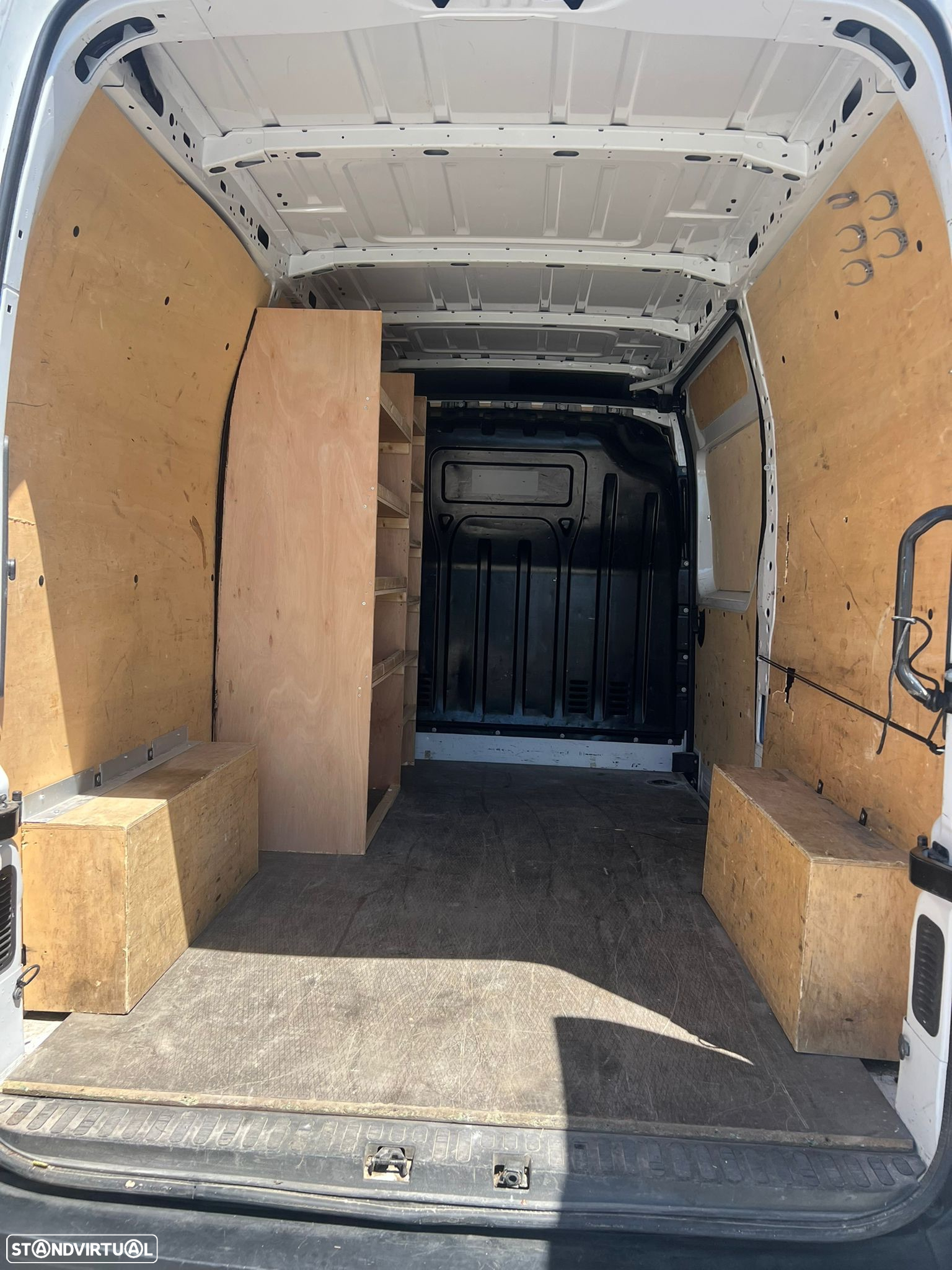 Renault Master 2.3dCI 135cv L2H2 - 10