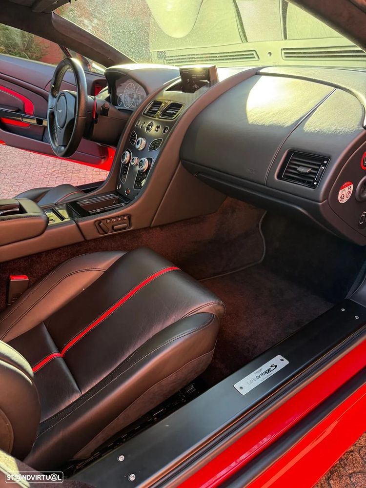 Aston Martin Vantage Coupe V12 S Sportshift 3 - 16