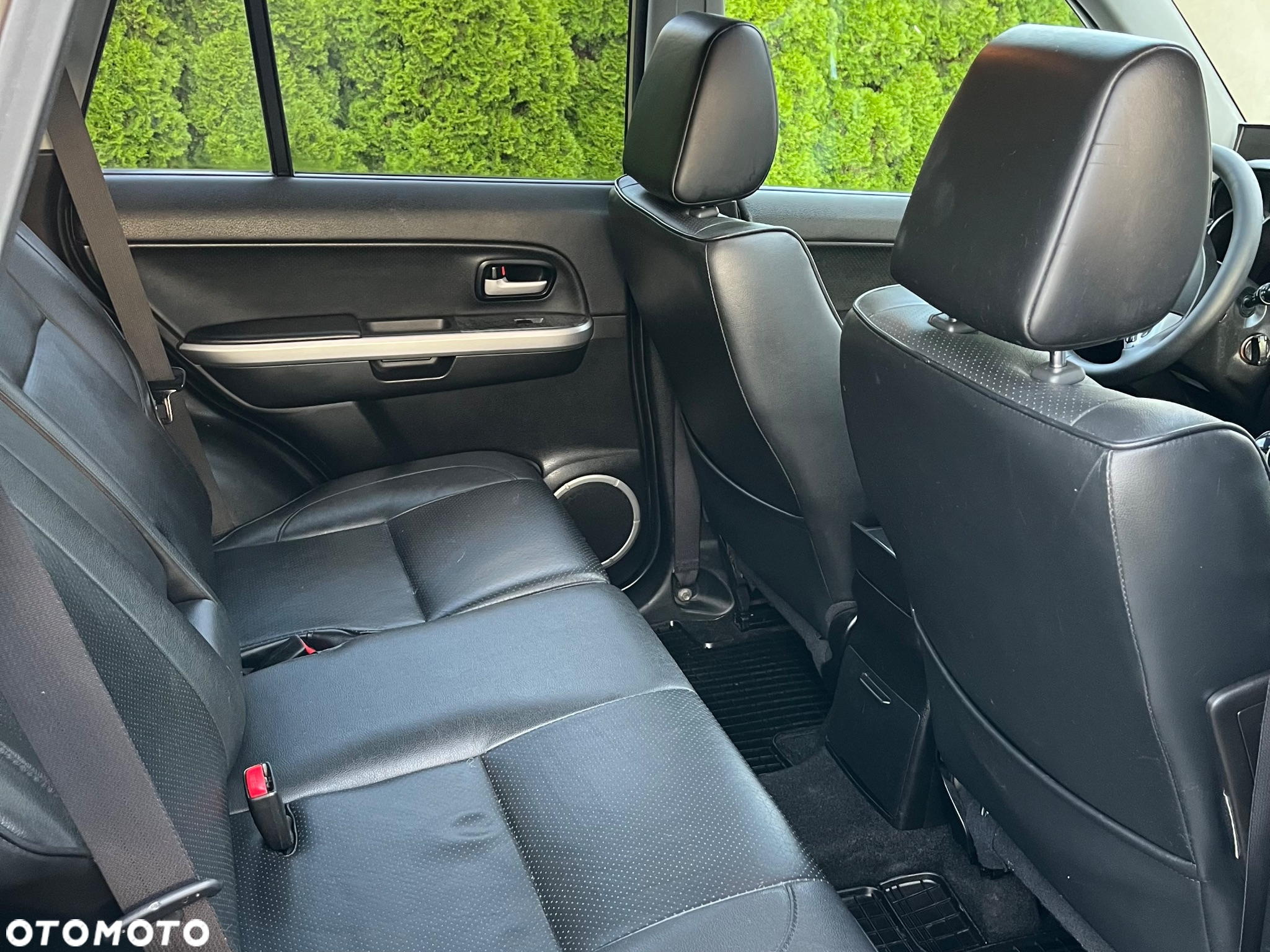 Suzuki Grand Vitara 1.9 DDiS Premium - 14