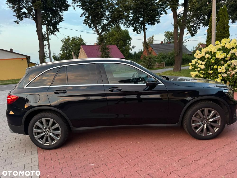 Mercedes-Benz GLC - 4