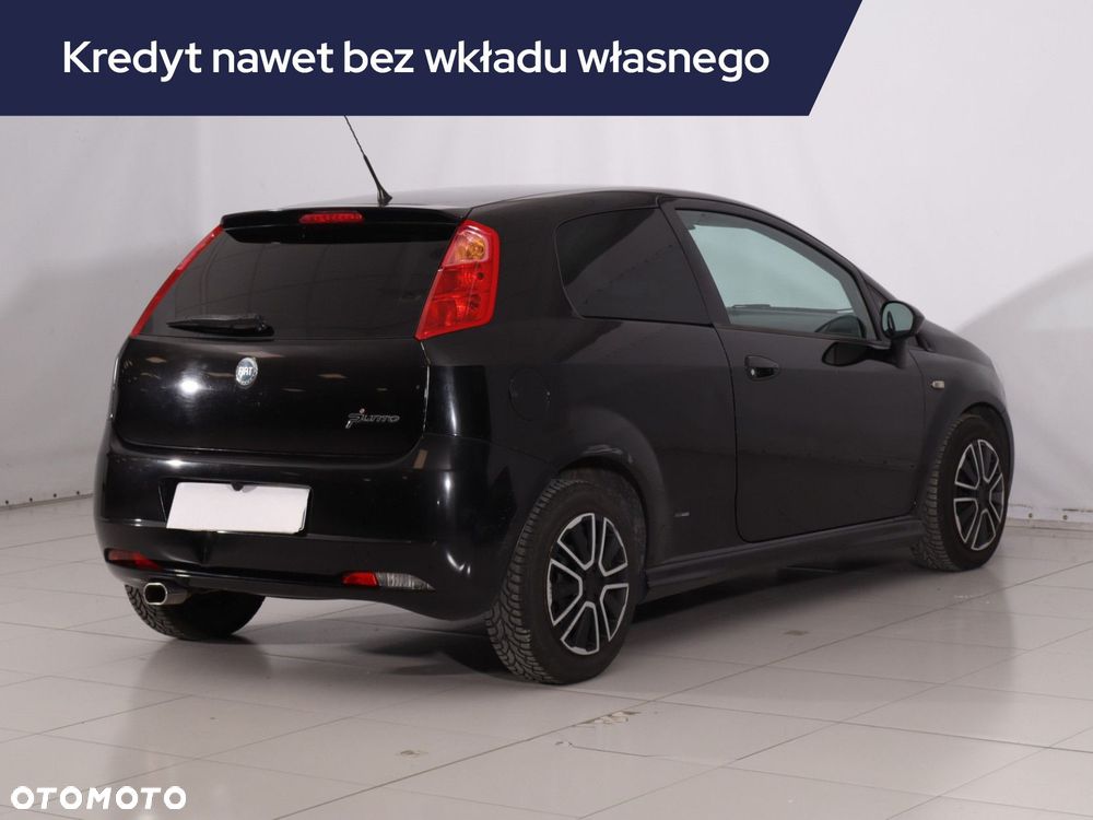 Fiat Grande Punto - 7