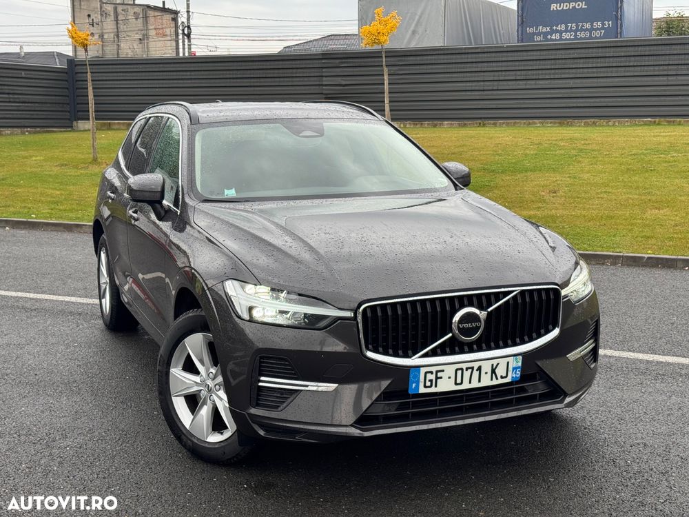 Volvo XC 60 B4 MHEV AT FWD Core - 1