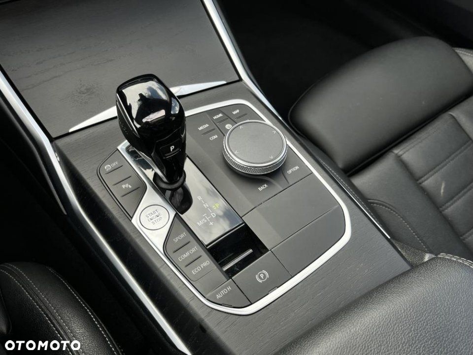 BMW Seria 3 - 20