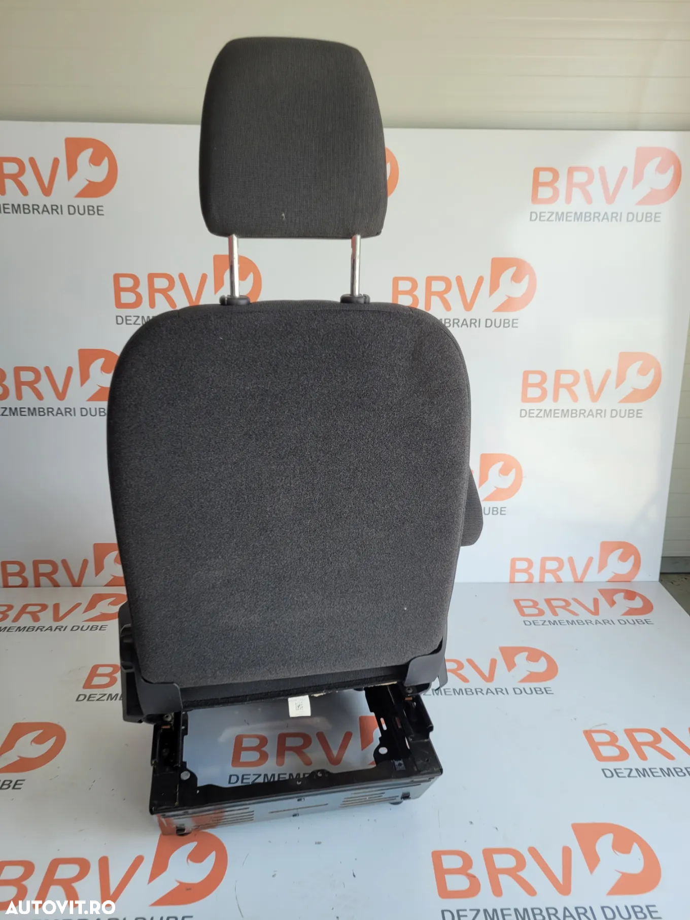 Scaun fata model cu cotiera pentru Ford Transit Euro 5 - 6
