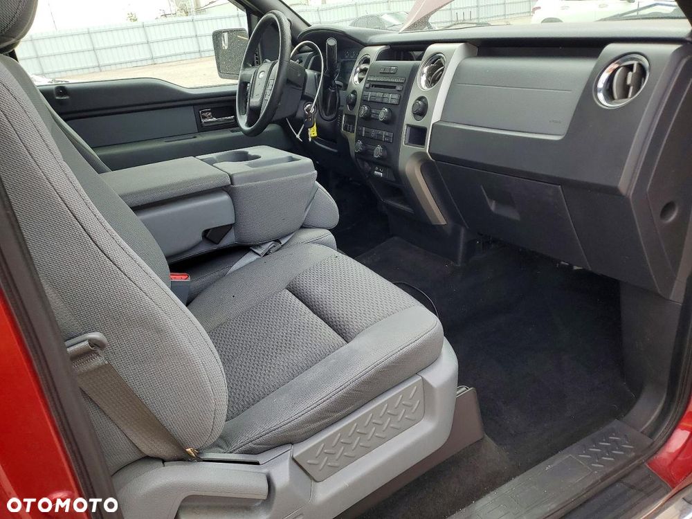 Ford F150 - 8