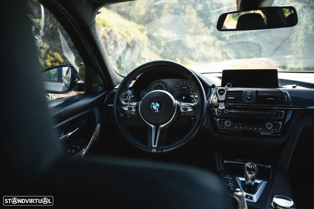 BMW M3 Auto - 7