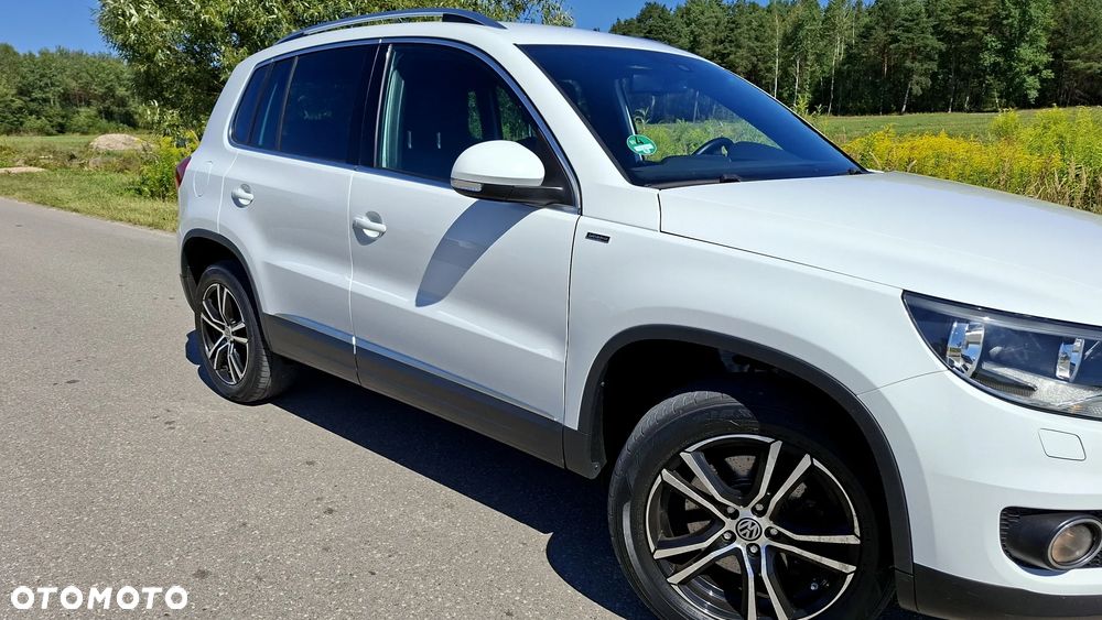 Volkswagen Tiguan 2.0 TDI SCR 4MOTION BlueMotion Technology DSG Lounge Sport & Style - 14