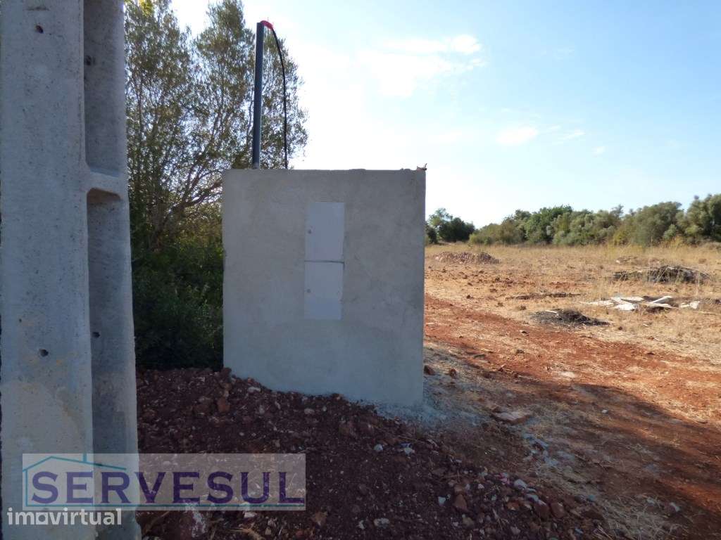 Terreno Rústico com 9.960 m² a apenas 10 minutos da cidade de Silves - Grande imagem: 2/12