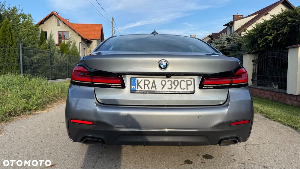 BMW Seria 5 520d MHEV M Sport sport - 15