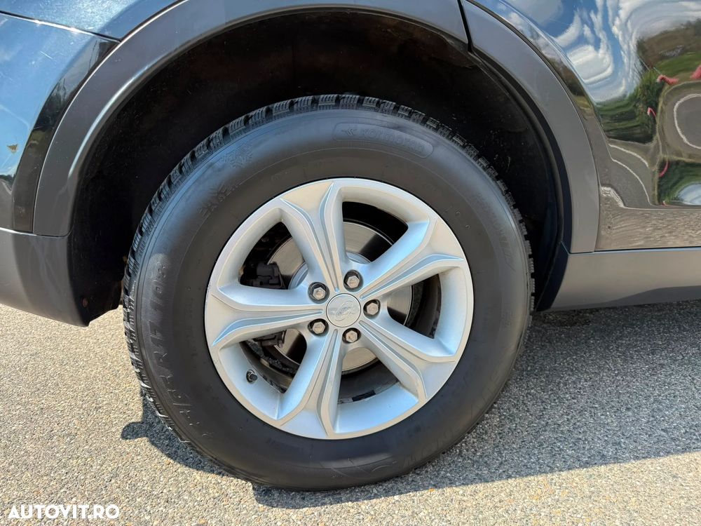 Land Rover Discovery Sport - 23