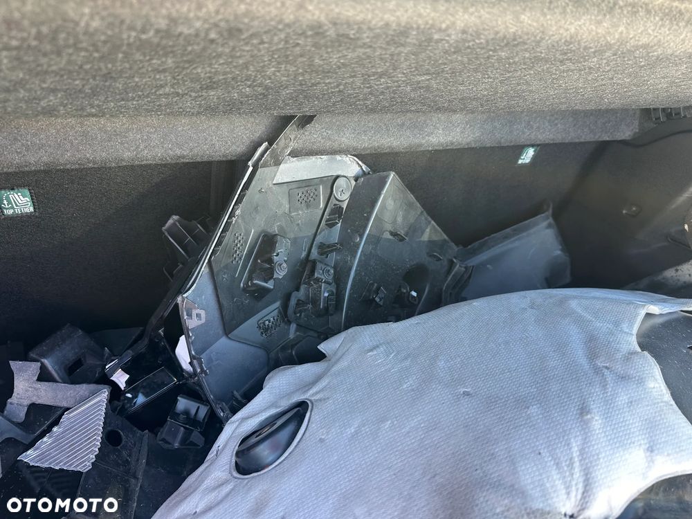 Renault Captur E-TECH Full 145 TECHNO - 24
