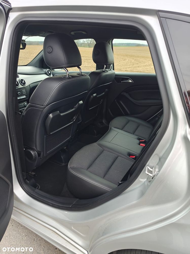 Mercedes-Benz Klasa B 180 CDI 7G-DCT - 15